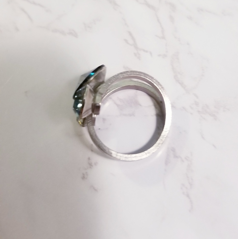 Cocktail Ring - Picture 2 of 3